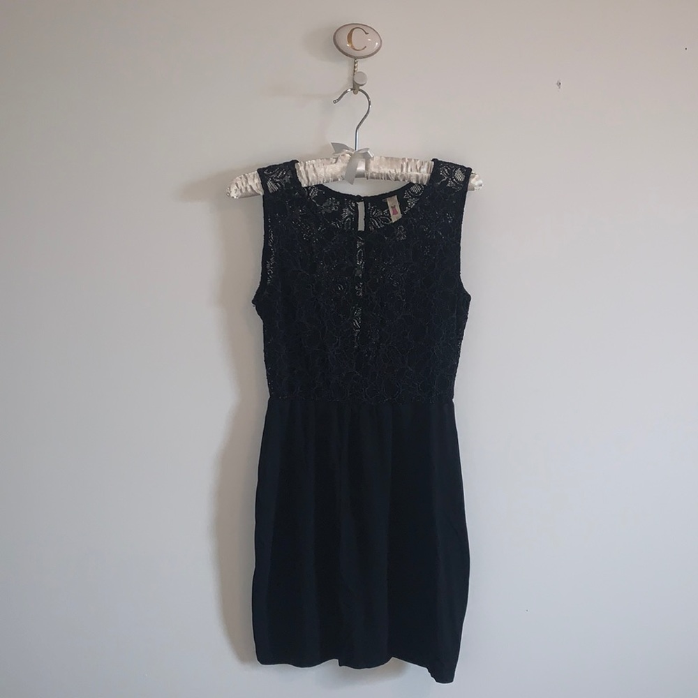 Alice Moon Lace Black Dress